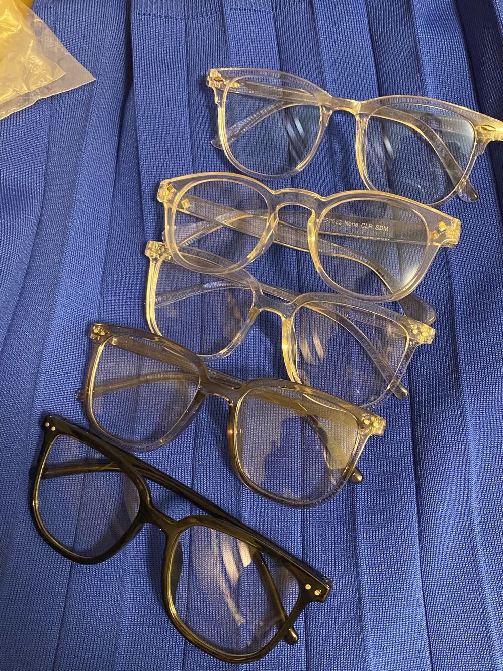 Clear & Black Fashion Glasses - Pack of Trendy Frames